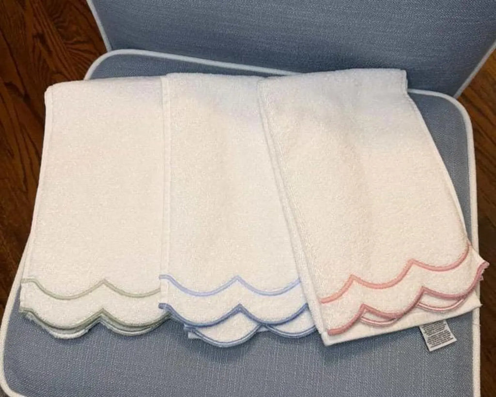 Scalloped Hand Towel